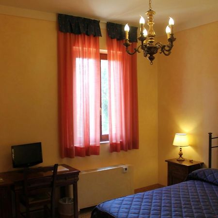 Villa Rinalducci Fano Cameră foto